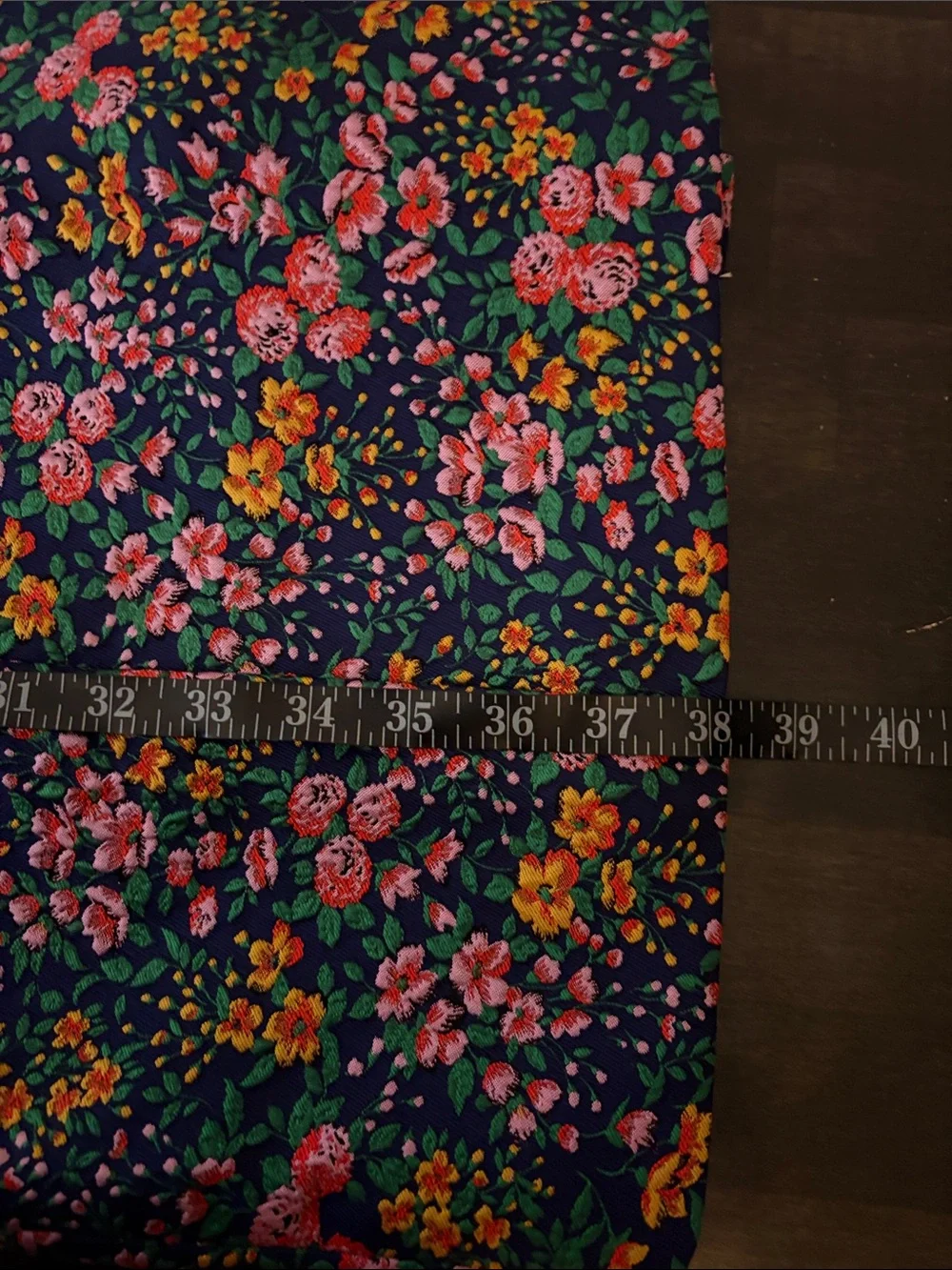 J. Crew features office